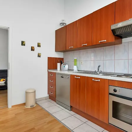 Marija * Макарска